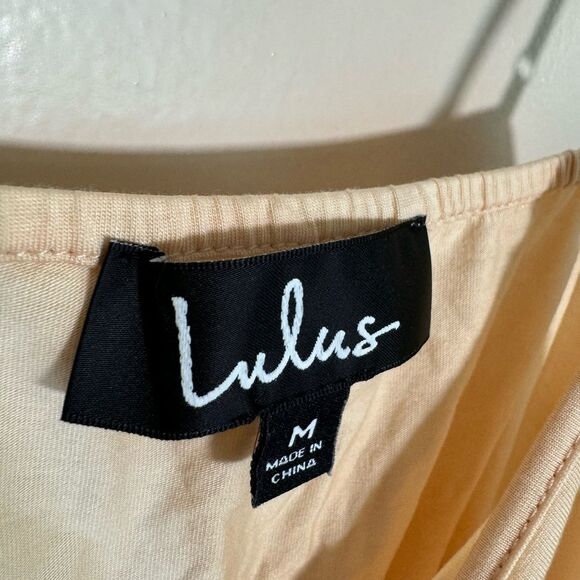 SALE! Peach Lulu’s Shorts Romper Size M EUC - Picture 5 of 5